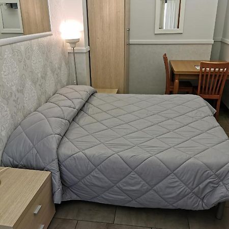 روما Bed And Breakfast Piramide المظهر الخارجي الصورة